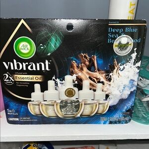 Vibrant Essential Oil Refills - Deep Blue Sea Breeze